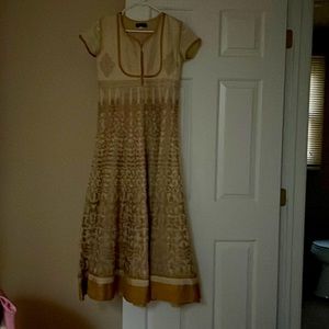 Churidhar suit with ducats